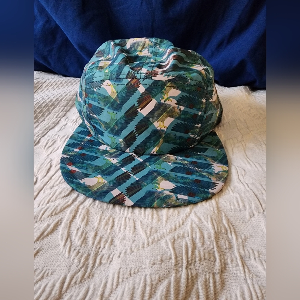 Truth lightweight Eagle pattern hat